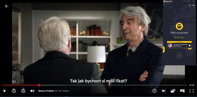 Screenshot of CyberGhost připojen&eacute;ho k americk&eacute;mu serveru pomoc&iacute; streamov&aacute;n&iacute; &bdquo;Grace and Frankie&ldquo; na US Netflix
