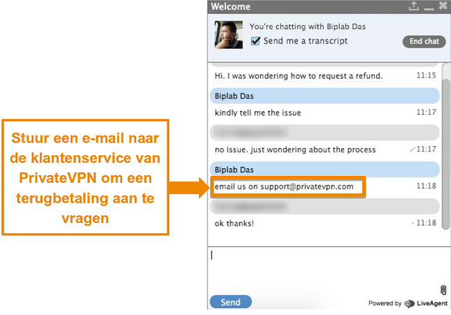 Screenshot van een PrivateVPN live chat-agent die instructies geeft om een restitutieverzoek via e-mail te verzenden