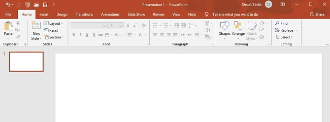 скріншот робочої панелі PowerPoint